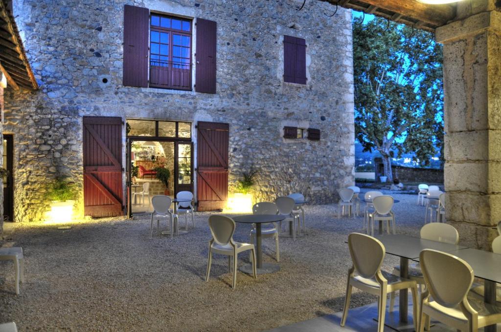 Gites Du Domaine Des Dames ヴァロン・ポン・ダルク 部屋 写真